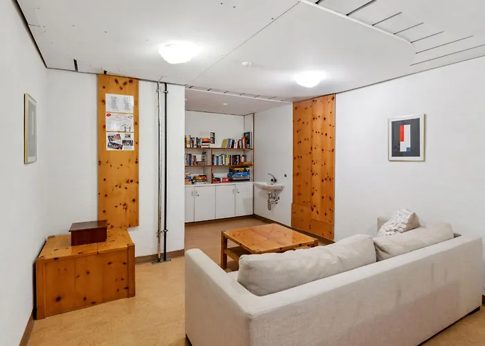 Guardaval 301 By Interhome *